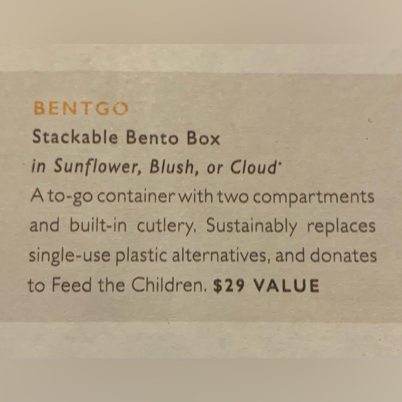 NWT Reusable stackable to-go container by Bentgo. - Picture 9 of 9